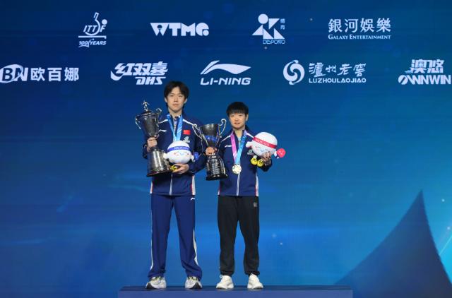 2025世界俱乐部杯-王楚钦孙颖莎分获世界杯男女单冠军 警惕外协追赶